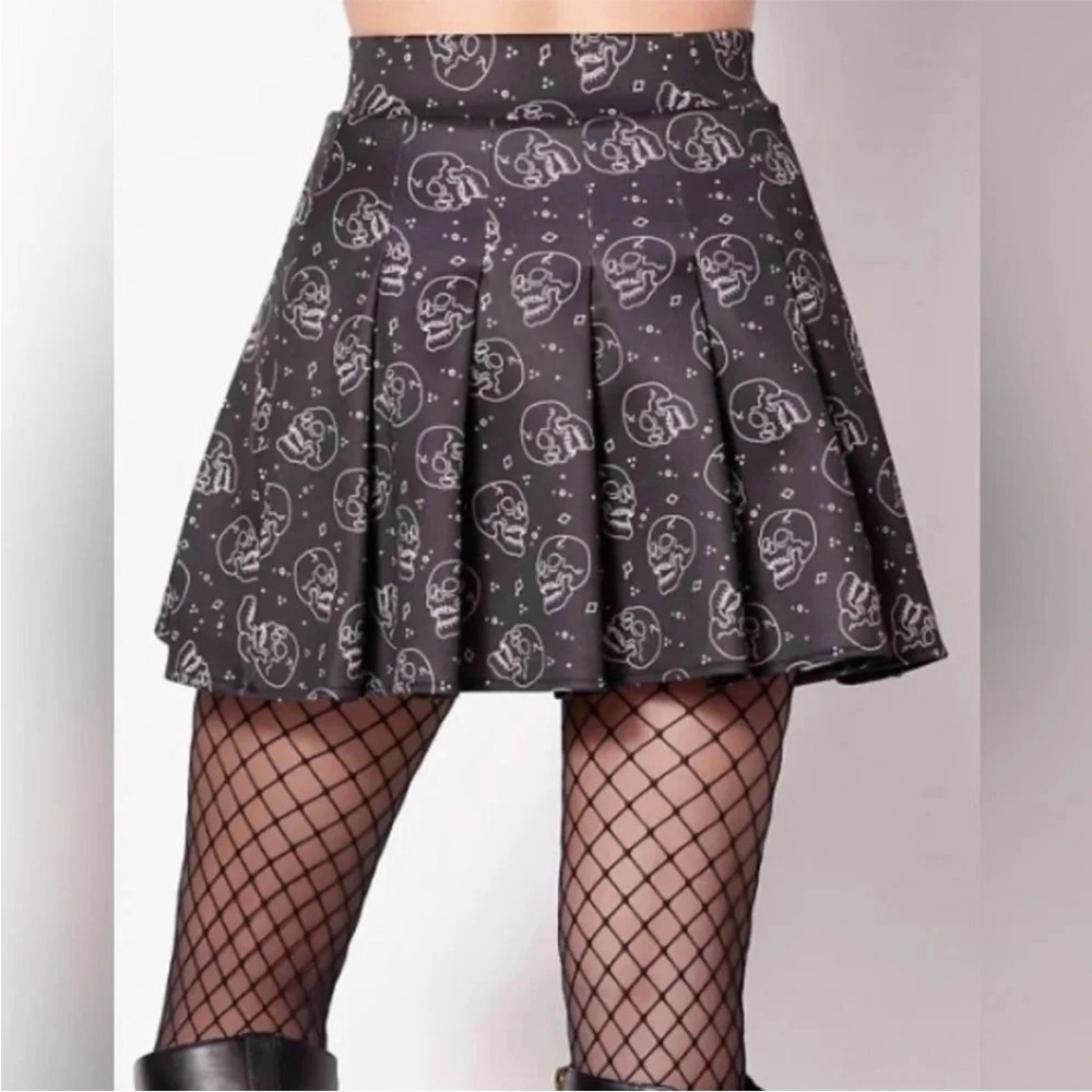 BodyRage Spencer’s Skull Skater Skirt Pleated Halloween Wednesday skeleton Small - Picture 2 of 12